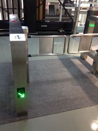 Adjustable Access Directions  Swing Barrier Gate 110v / 220v With Traffic Light