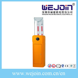 Traffic Intelligent Barrier Gate 30m Remote Control Distance With 1-6 Meters Boom