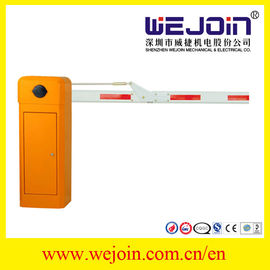 Folding Boom Gate Intelligent Barrier 6m Max Boom Length 220V Manual Release